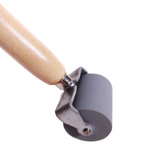 10007-Dynamat-Heavy-Duty-Roller-Tool-02